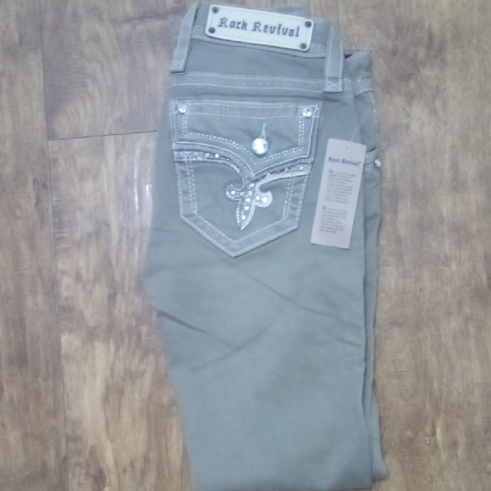 Rock Revival Betty 26 DEADSTOCK Circa 2014 Skinny Rhinestones NWT
